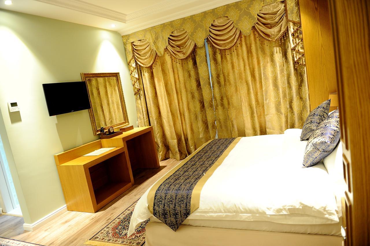 Hotel Britania Kamez Esterno foto