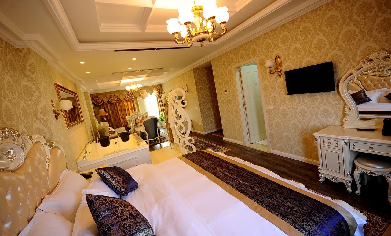 Hotel Britania Kamez Esterno foto